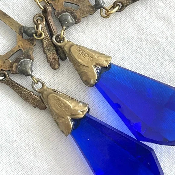 Vintage Czech Blue Glass, Brass & Rhinestone Art Deco Dangle Earrings - Picture 6 of 7